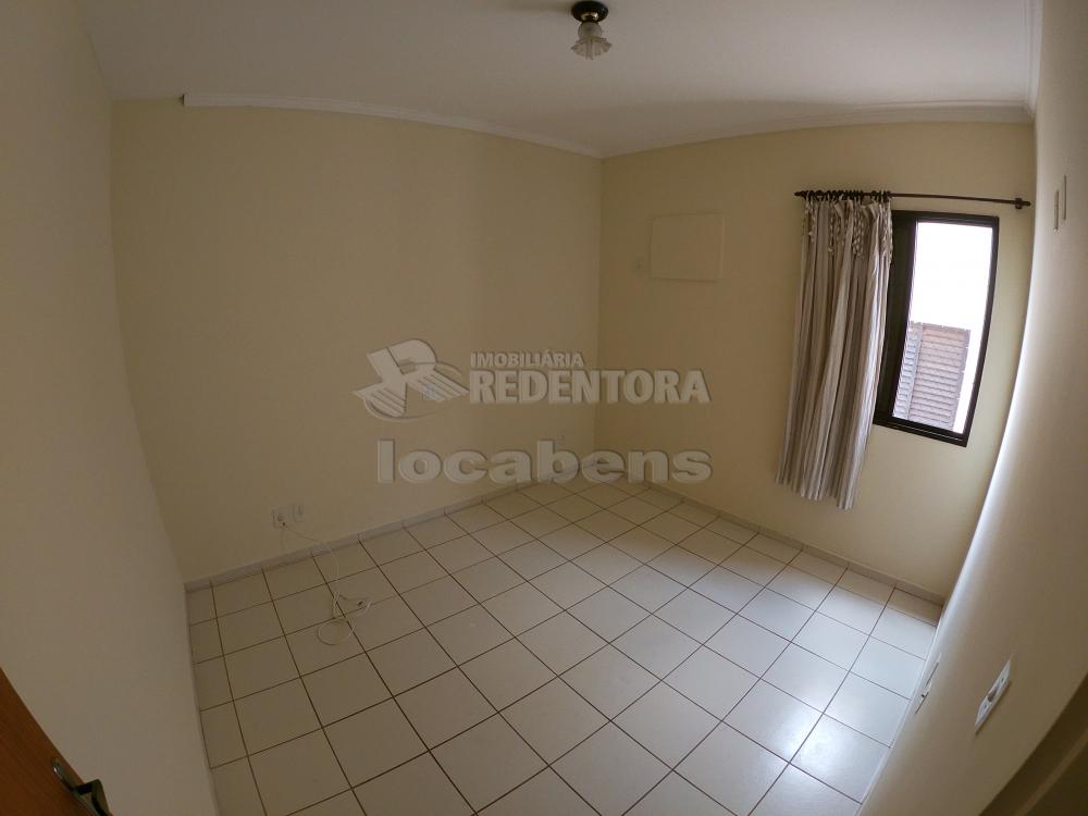 Alugar Apartamento / Padrão em São José do Rio Preto R$ 600,00 - Foto 13