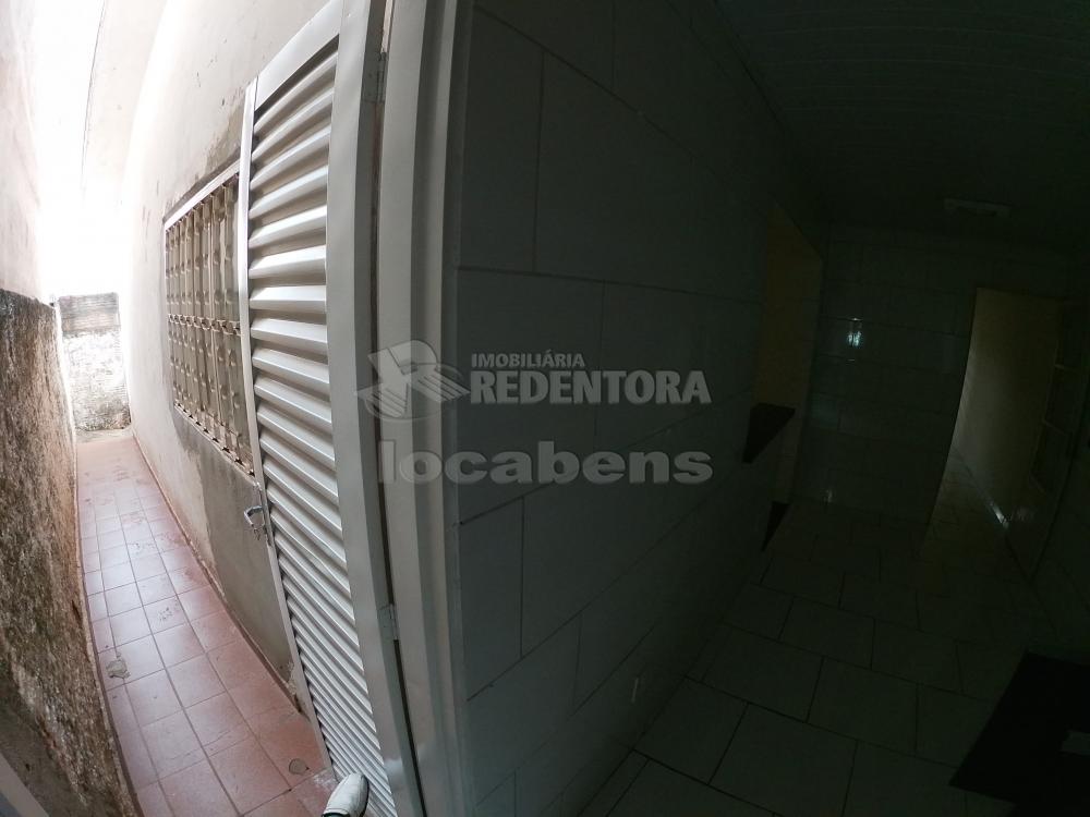 Alugar Casa / Padrão em São José do Rio Preto R$ 900,00 - Foto 10