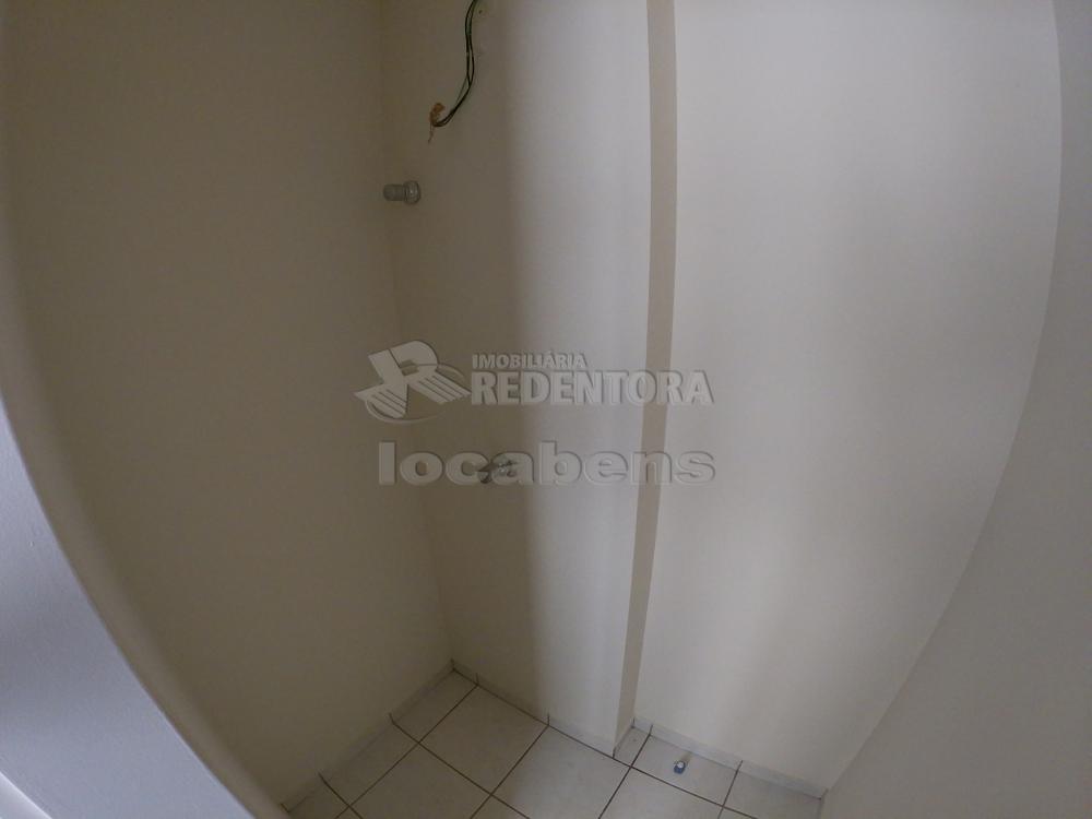 Alugar Apartamento / Padrão em São José do Rio Preto R$ 700,00 - Foto 10