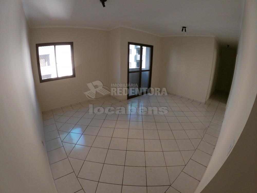 Alugar Apartamento / Padrão em São José do Rio Preto R$ 700,00 - Foto 12