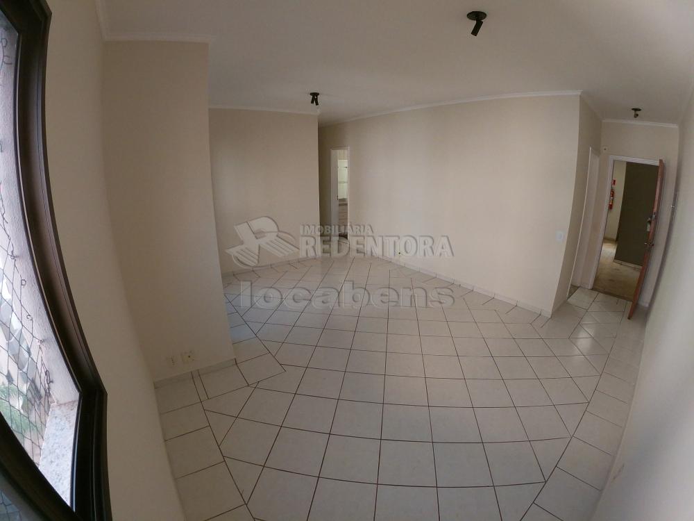 Alugar Apartamento / Padrão em São José do Rio Preto R$ 700,00 - Foto 17