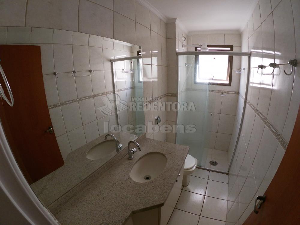 Alugar Apartamento / Padrão em São José do Rio Preto R$ 700,00 - Foto 18