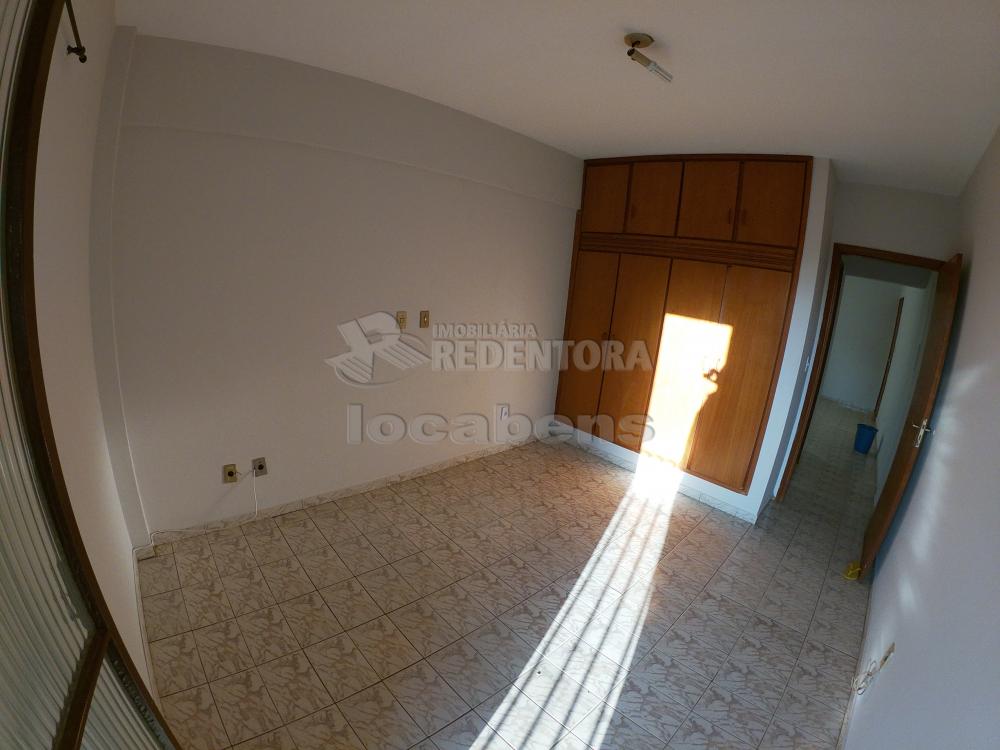 Alugar Apartamento / Padrão em São José do Rio Preto R$ 600,00 - Foto 12