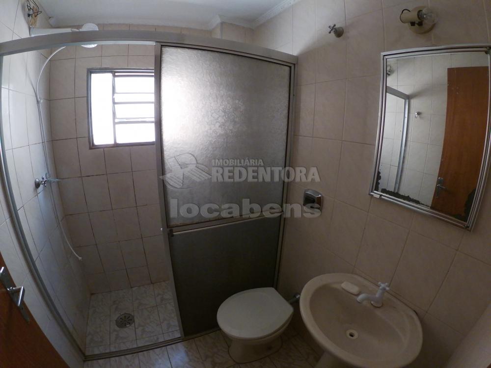 Alugar Apartamento / Padrão em São José do Rio Preto R$ 600,00 - Foto 16