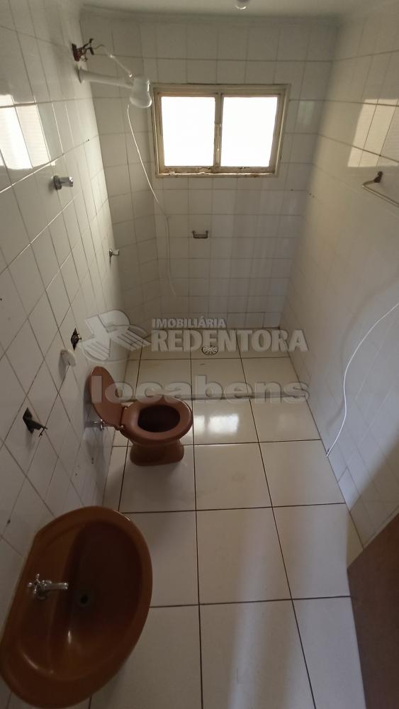 Alugar Apartamento / Padrão em São José do Rio Preto R$ 950,00 - Foto 12