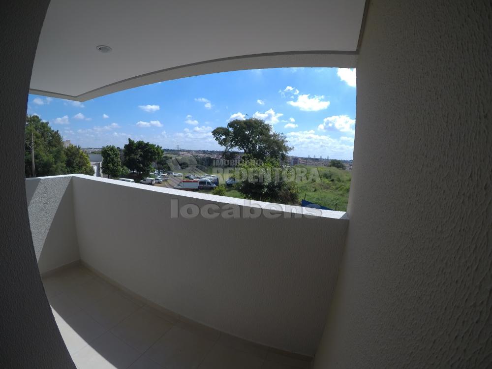 Alugar Apartamento / Padrão em São José do Rio Preto R$ 1.800,00 - Foto 1