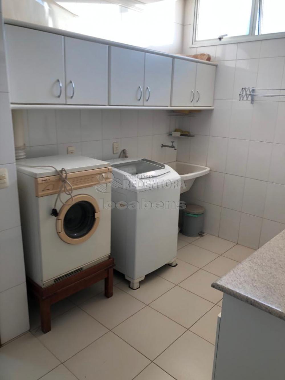 Alugar Apartamento / Padrão em São José do Rio Preto R$ 3.000,00 - Foto 8