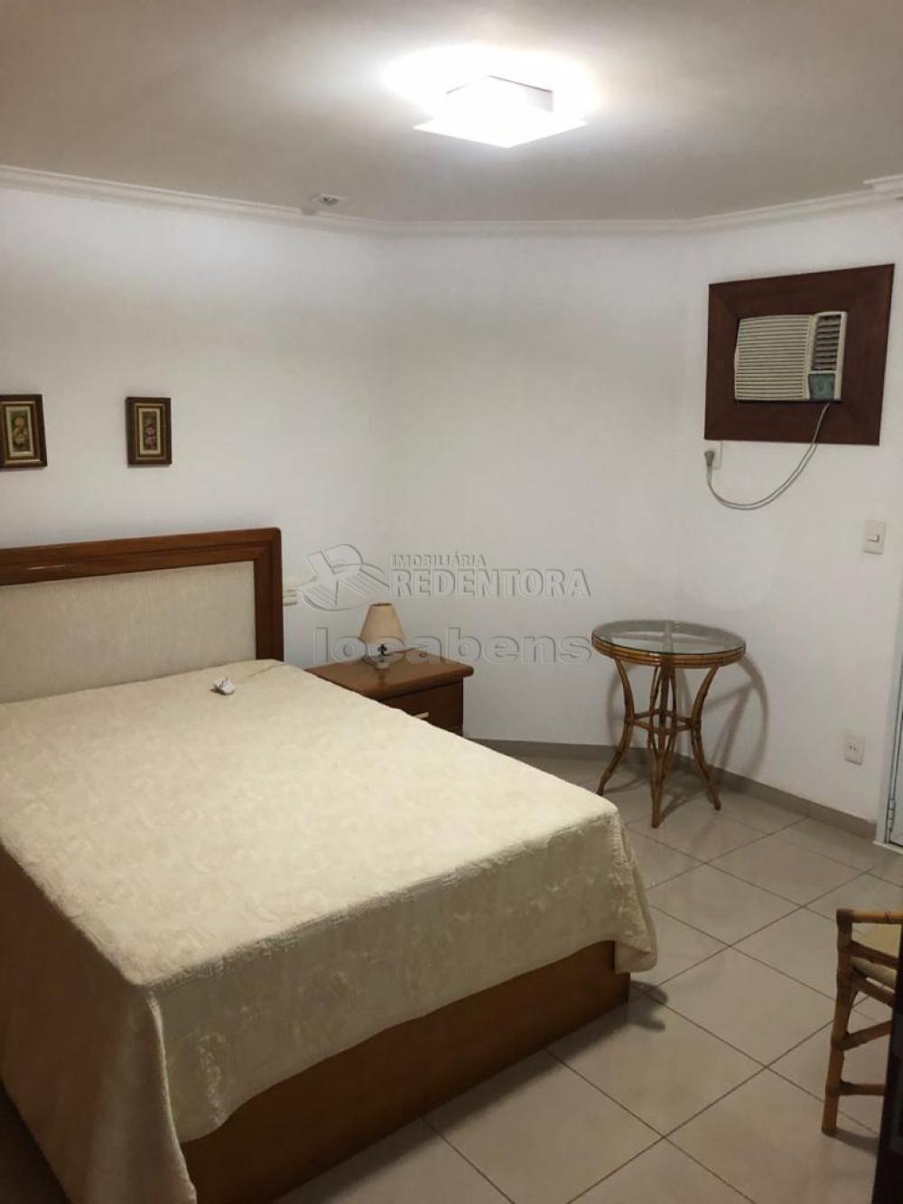 Alugar Apartamento / Padrão em São José do Rio Preto R$ 3.000,00 - Foto 11
