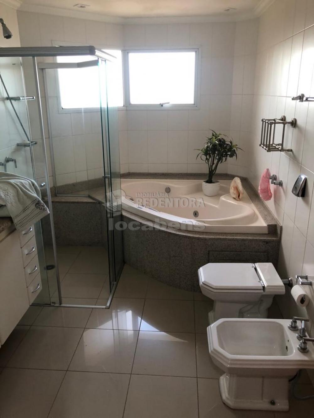 Alugar Apartamento / Padrão em São José do Rio Preto R$ 3.000,00 - Foto 17