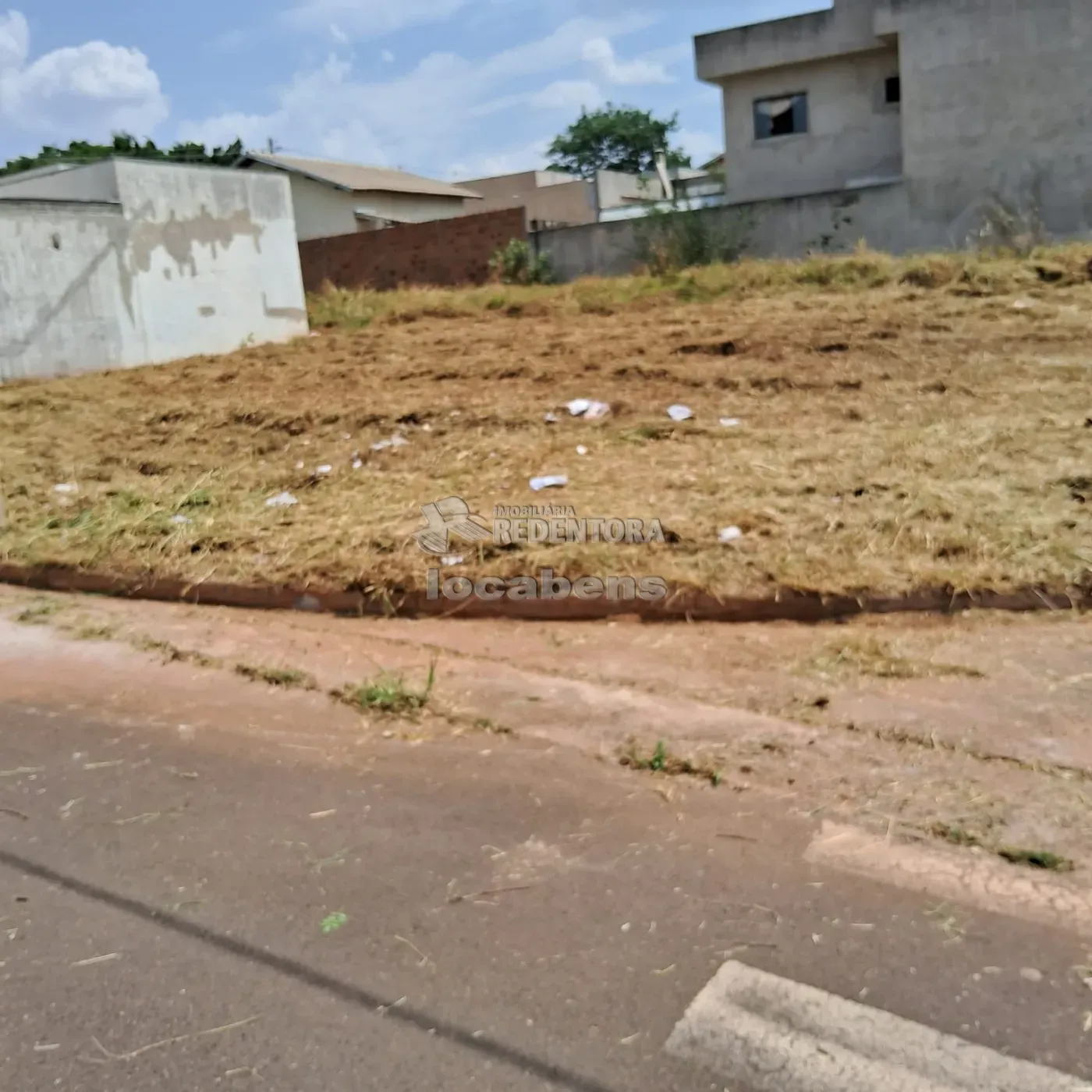 Comprar Terreno / Padrão em São José do Rio Preto R$ 135.000,00 - Foto 2