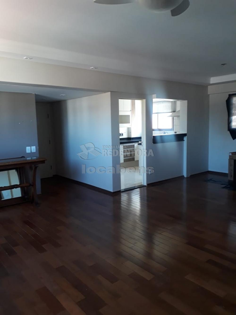 Alugar Apartamento / Padrão em São José do Rio Preto apenas R$ 1.800,00 - Foto 1