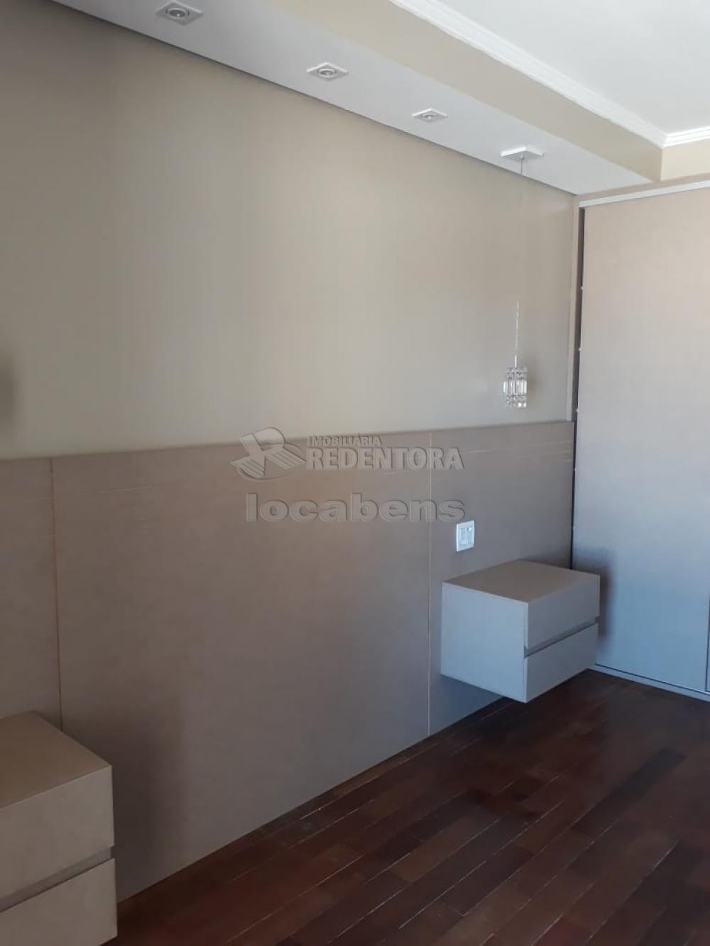 Alugar Apartamento / Padrão em São José do Rio Preto R$ 1.800,00 - Foto 5