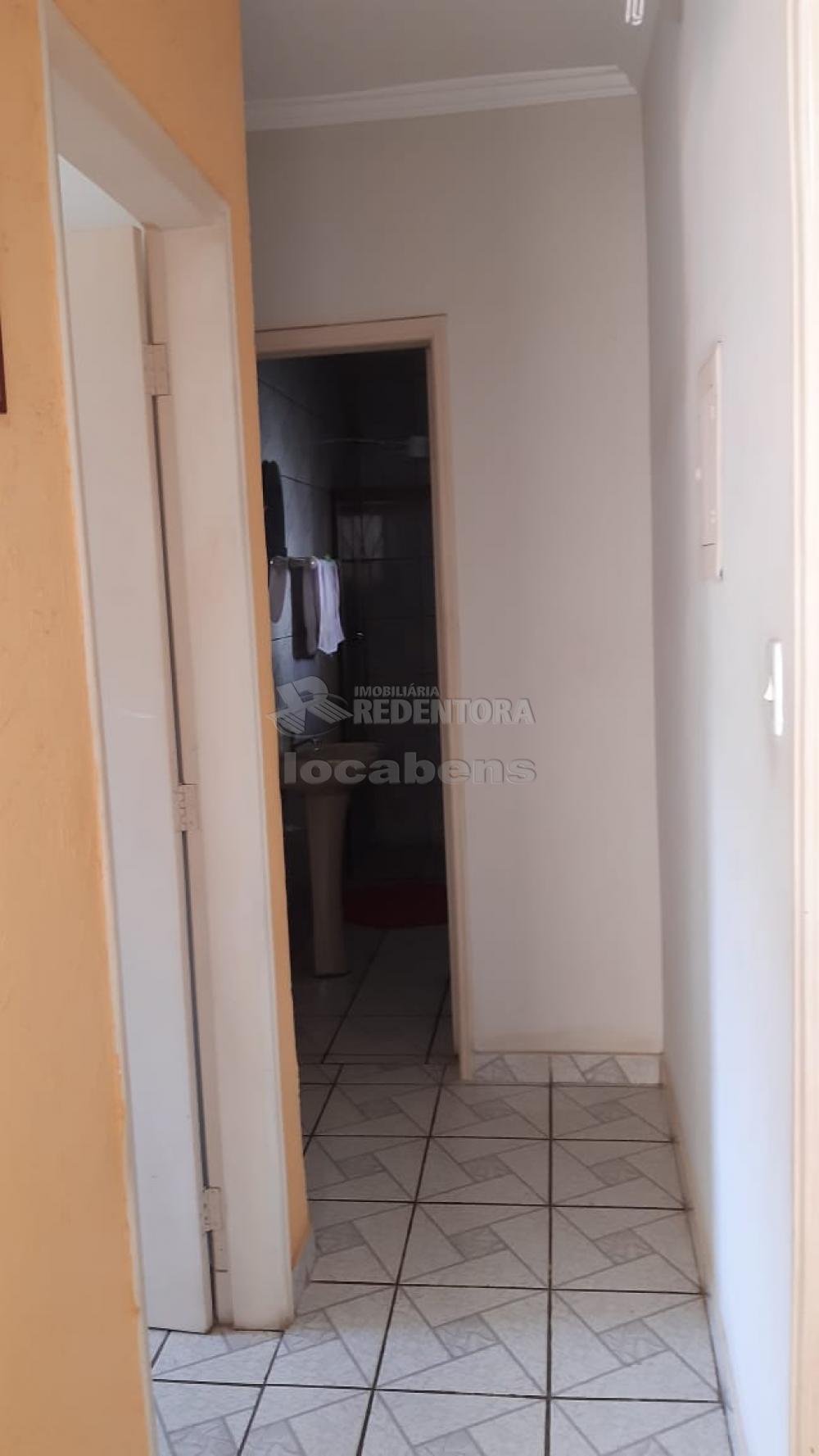 Comprar Apartamento / Padrão em São José do Rio Preto R$ 230.000,00 - Foto 12