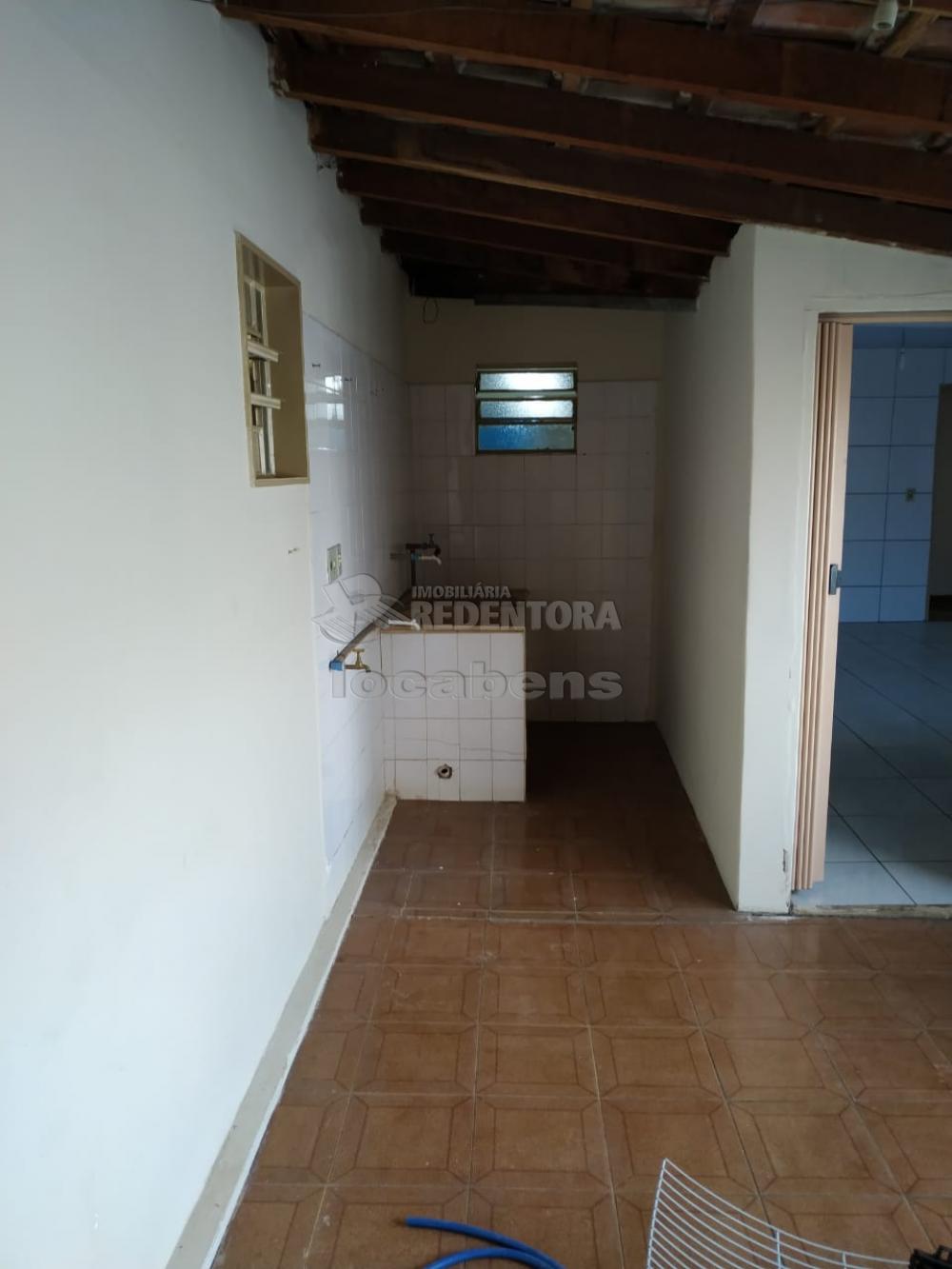 Alugar Casa / Padrão em São José do Rio Preto R$ 730,00 - Foto 18