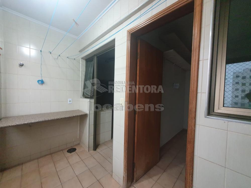 Alugar Apartamento / Padrão em São José do Rio Preto R$ 850,00 - Foto 24