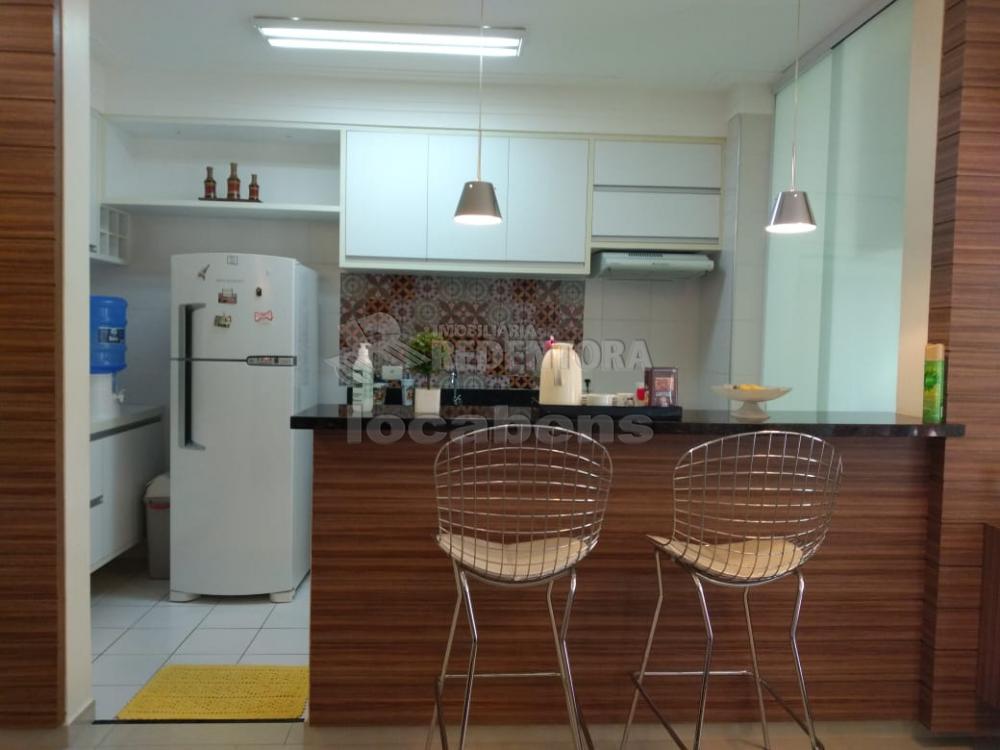 Sao Jose do Rio Preto Apartamento Venda R$500.000,00 Condominio R$750,00 3 Dormitorios 2 Vagas Area construida 147.68m2 Sao Jose do Rio Preto Apartamento Venda R$500.000,00 Condominio R$750,00 3 Dormitorios 2 Vagas Area construida 147.68m2