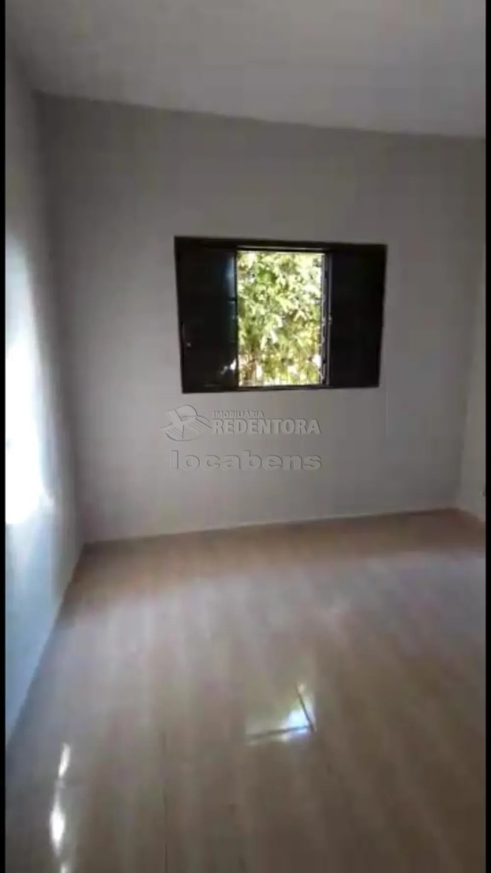 Alugar Casa / Padrão em São José do Rio Preto R$ 1.000,00 - Foto 9
