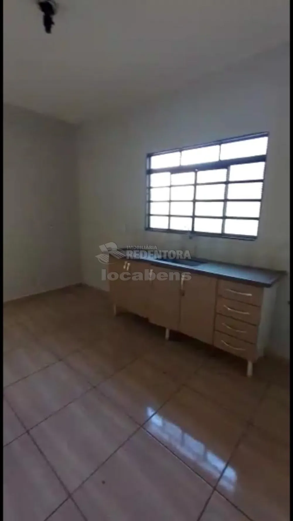 Alugar Casa / Padrão em São José do Rio Preto R$ 1.000,00 - Foto 14