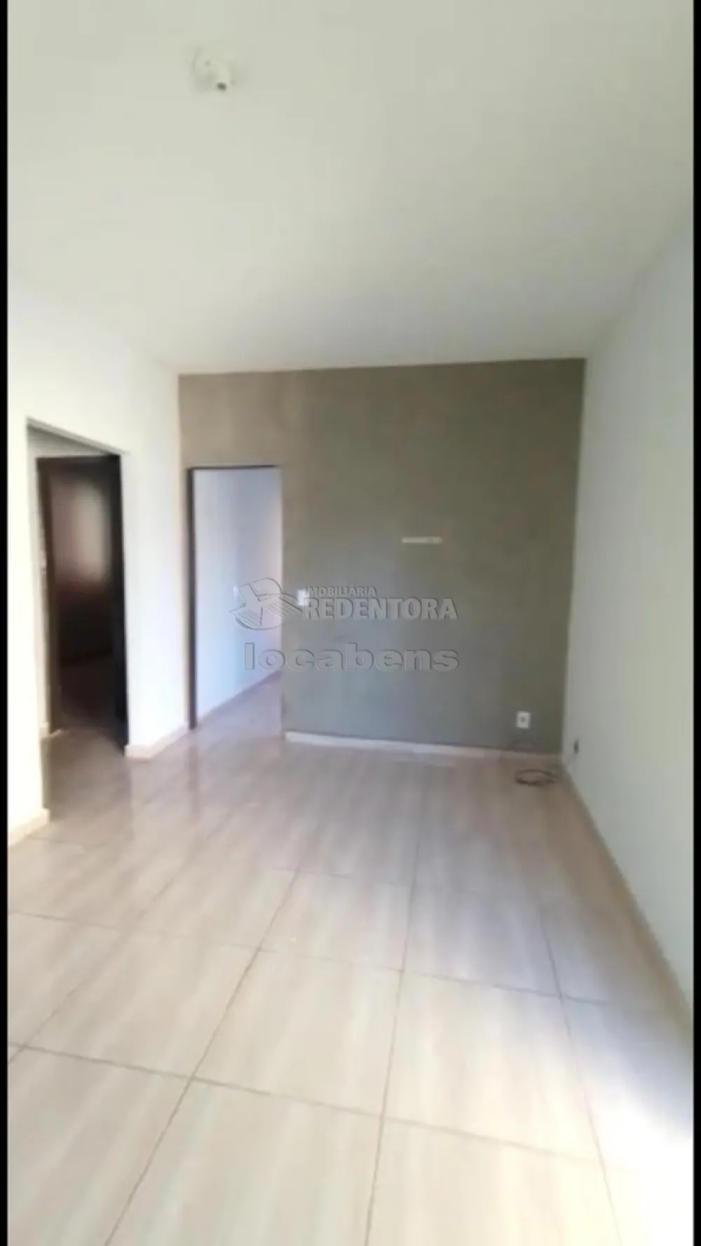 Alugar Casa / Padrão em São José do Rio Preto R$ 1.000,00 - Foto 15