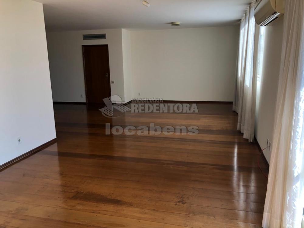 Alugar Apartamento / Padrão em São José do Rio Preto R$ 1.900,00 - Foto 4