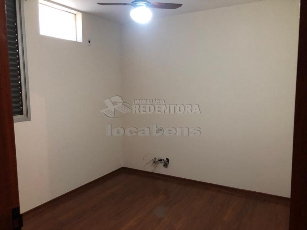 Alugar Apartamento / Padrão em São José do Rio Preto R$ 1.900,00 - Foto 11