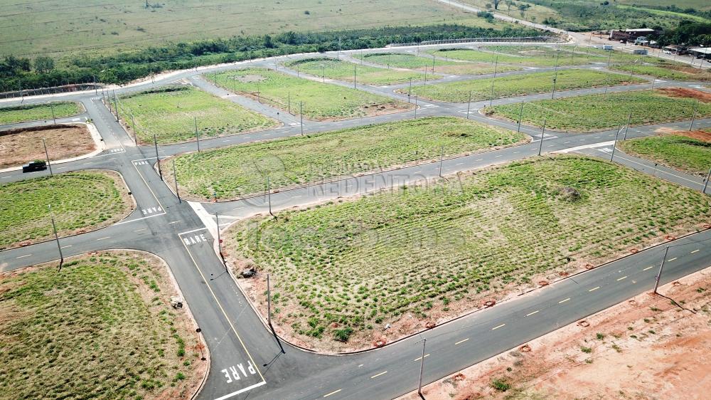 Comprar Terreno / Padrão em São José do Rio Preto R$ 81.000,00 - Foto 2