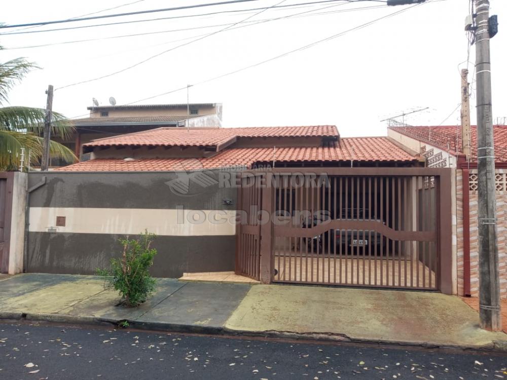 Comprar Casa / Padrão em São José do Rio Preto R$ 330.000,00 - Foto 1