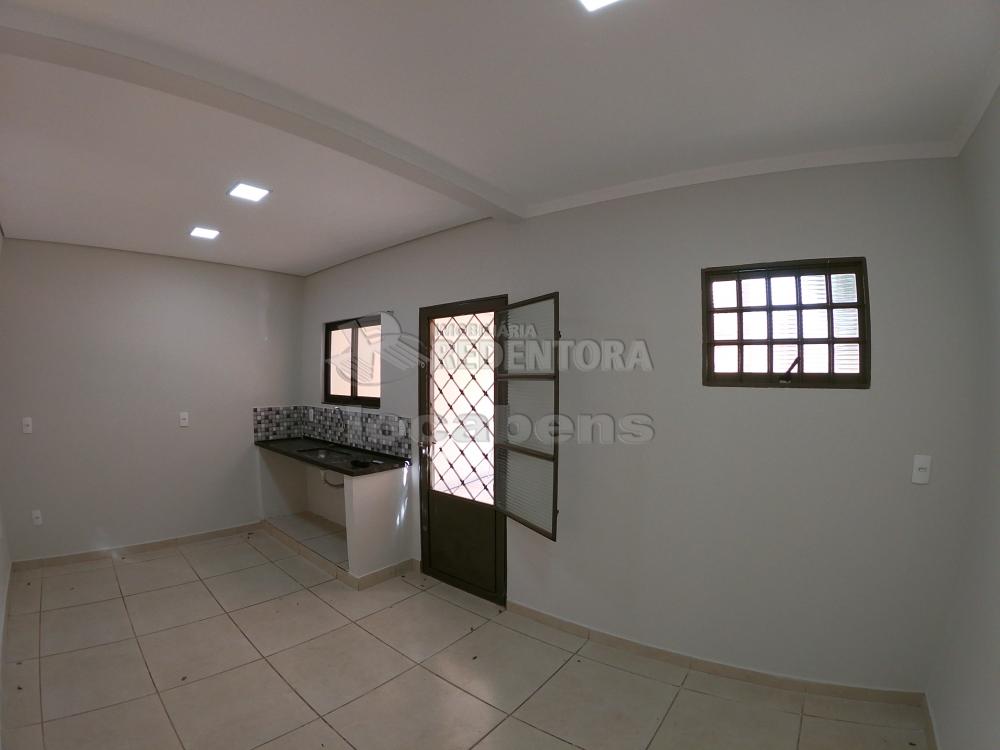 Alugar Casa / Padrão em São José do Rio Preto apenas R$ 1.000,00 - Foto 13