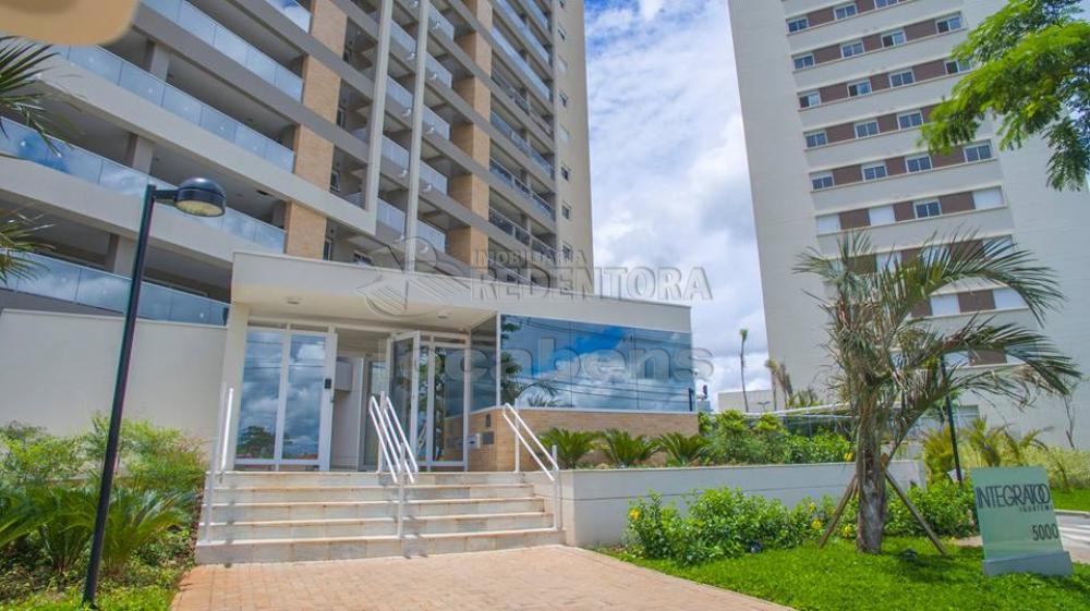Sao Jose do Rio Preto Apartamento Locacao R$ 4.300,00 Condominio R$600,00 3 Dormitorios 2 Vagas Area do terreno 200.00m2 Area construida 105.00m2 Sao Jose do Rio Preto Apartamento Locacao R$ 4.300,00 Condominio R$600,00 3 Dormitorios 2 Vagas Area do terreno 200.00m2 Area construida 105.00m2