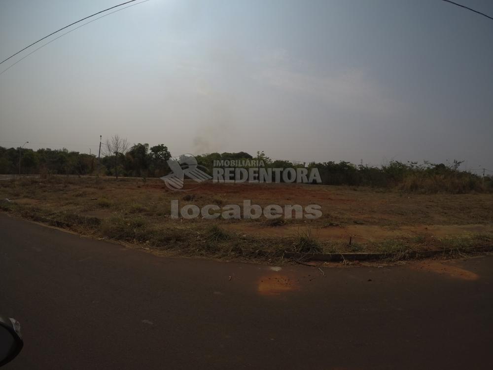 Comprar Terreno / Padrão em São José do Rio Preto R$ 96.000,00 - Foto 1