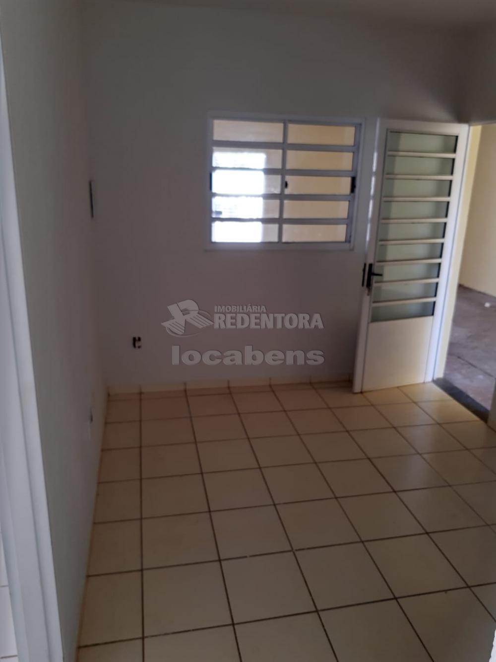 Alugar Casa / Padrão em São José do Rio Preto apenas R$ 850,00 - Foto 2