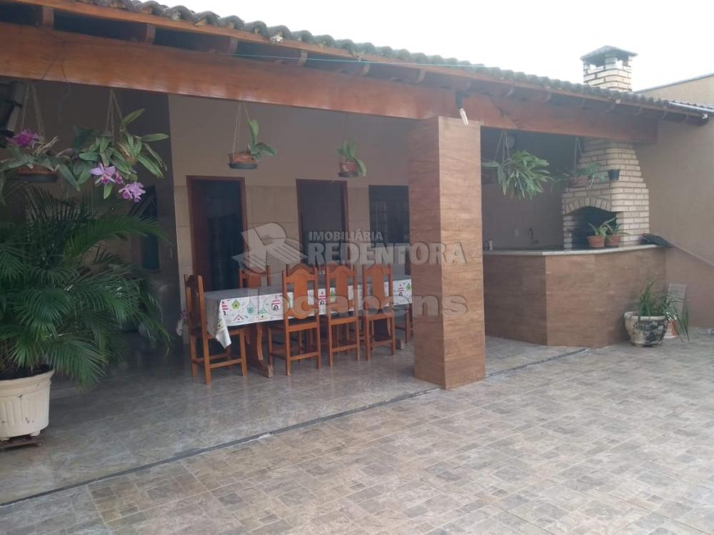 Comprar Casa / Padrão em Potirendaba R$ 450.000,00 - Foto 1