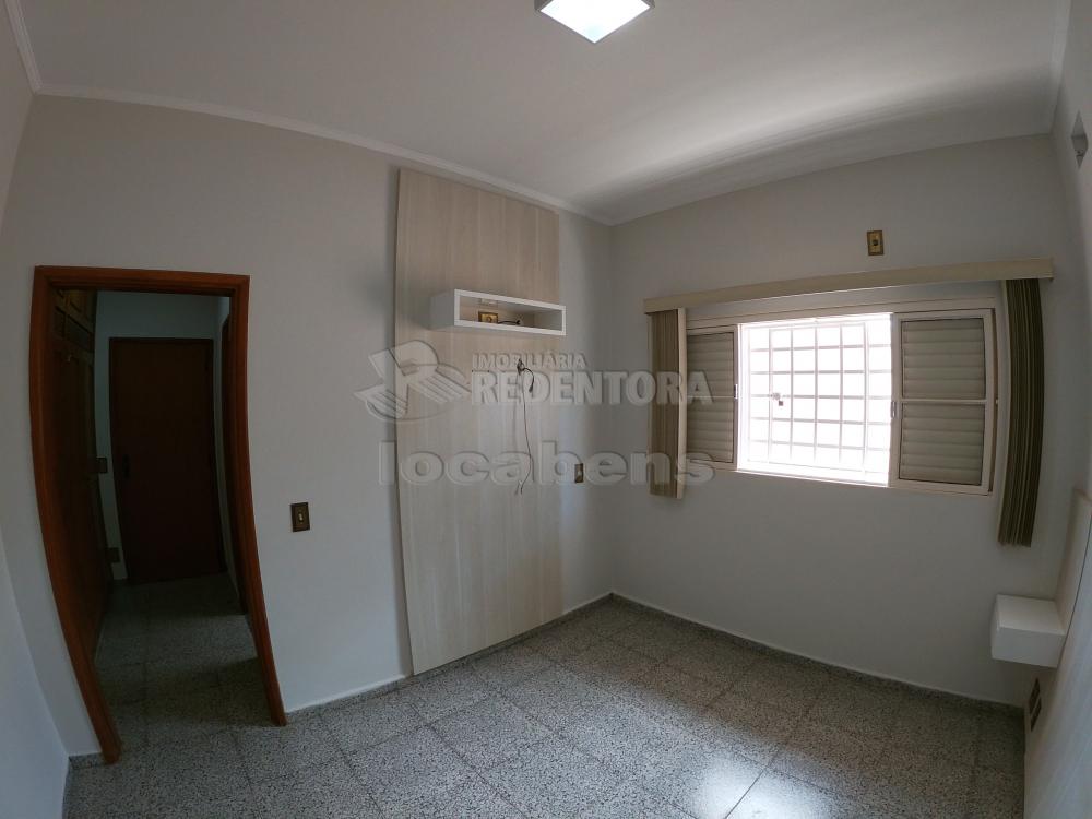 Alugar Casa / Padrão em São José do Rio Preto R$ 5.300,00 - Foto 24