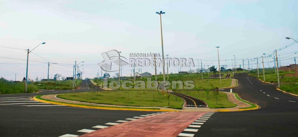 Comprar Terreno / Padrão em Mirassol R$ 85.000,00 - Foto 3