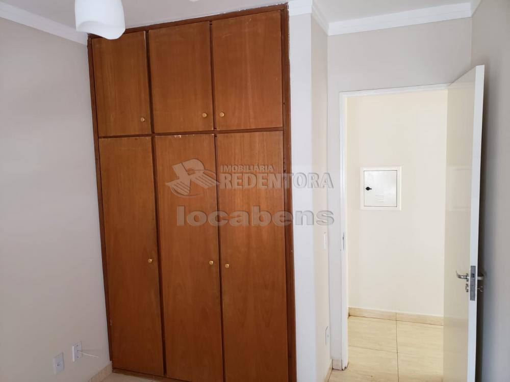 Alugar Apartamento / Padrão em São José do Rio Preto apenas R$ 700,00 - Foto 9