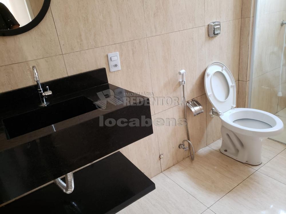 Alugar Apartamento / Padrão em São José do Rio Preto R$ 700,00 - Foto 12