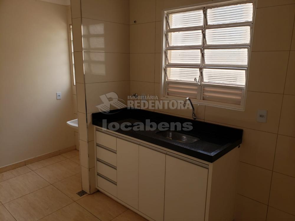 Alugar Apartamento / Padrão em São José do Rio Preto apenas R$ 700,00 - Foto 4