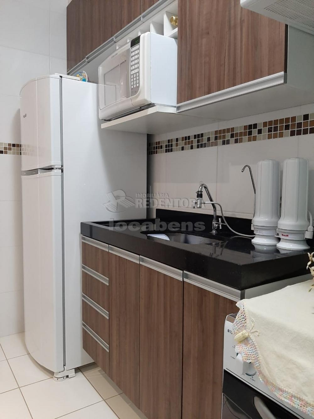 Comprar Apartamento / Padrão em São José do Rio Preto apenas R$ 170.000,00 - Foto 1