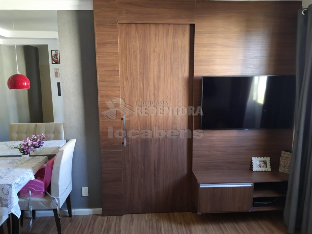 Comprar Apartamento / Padrão em São José do Rio Preto R$ 180.000,00 - Foto 4