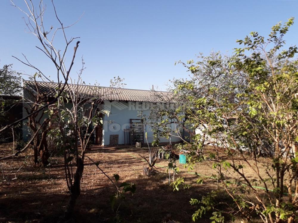 Chácara à venda com 3 quartos, 226m² - Foto 19