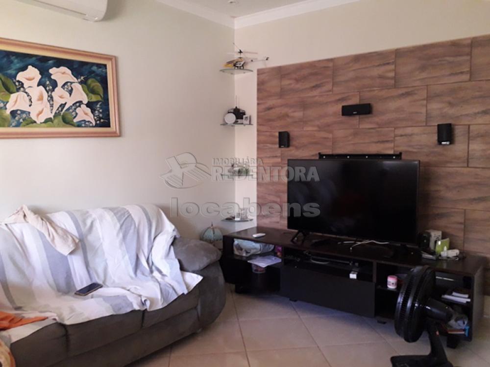 Chácara à venda com 3 quartos, 226m² - Foto 4