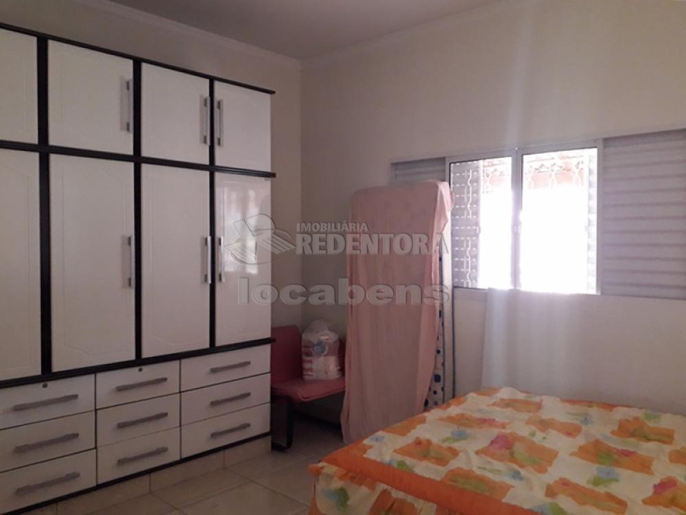 Chácara à venda com 3 quartos, 226m² - Foto 11