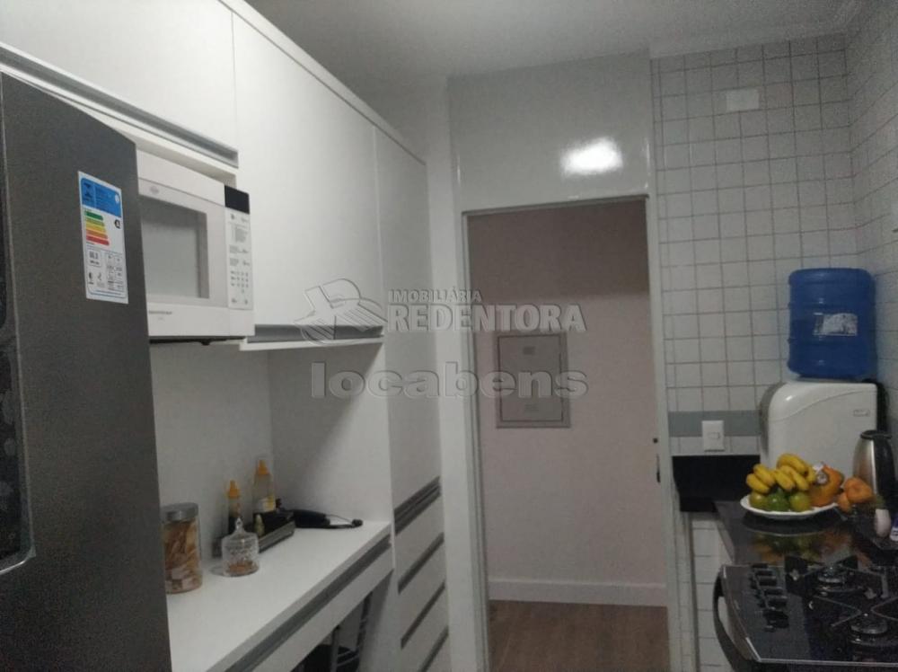 Comprar Apartamento / Padrão em São José do Rio Preto R$ 550.000,00 - Foto 4