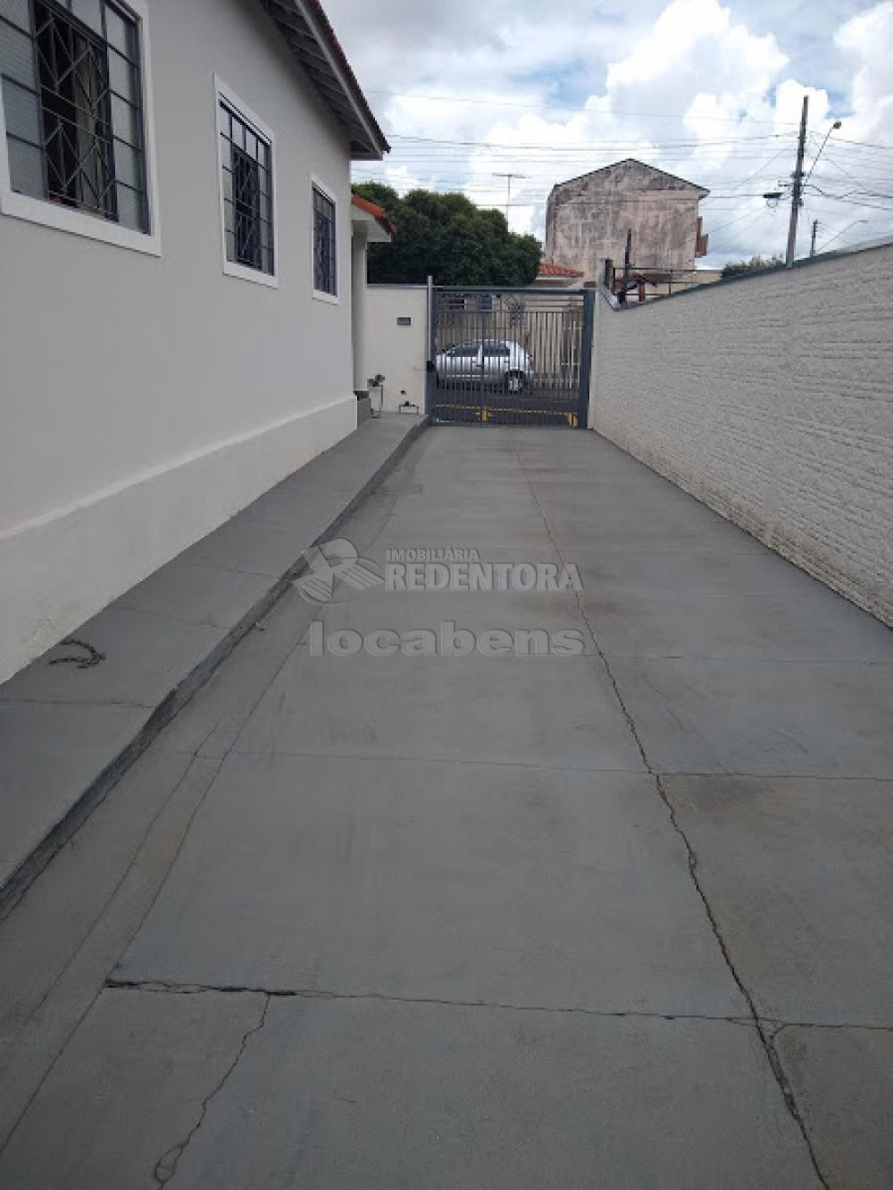 Comprar Casa / Padrão em São José do Rio Preto apenas R$ 900.000,00 - Foto 11
