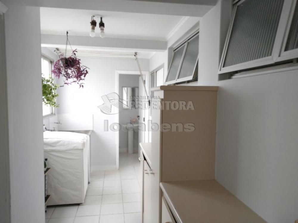 Comprar Apartamento / Padrão em São José do Rio Preto R$ 369.000,00 - Foto 1