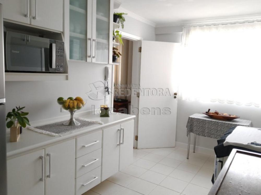Comprar Apartamento / Padrão em São José do Rio Preto R$ 369.000,00 - Foto 6