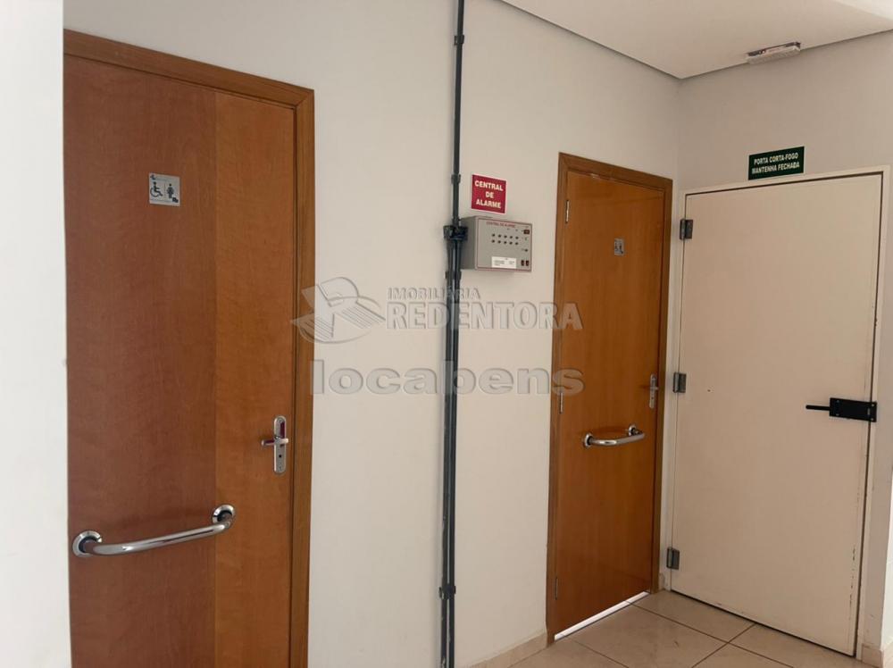 Alugar Comercial / Sala em São José do Rio Preto R$ 1.500,00 - Foto 19