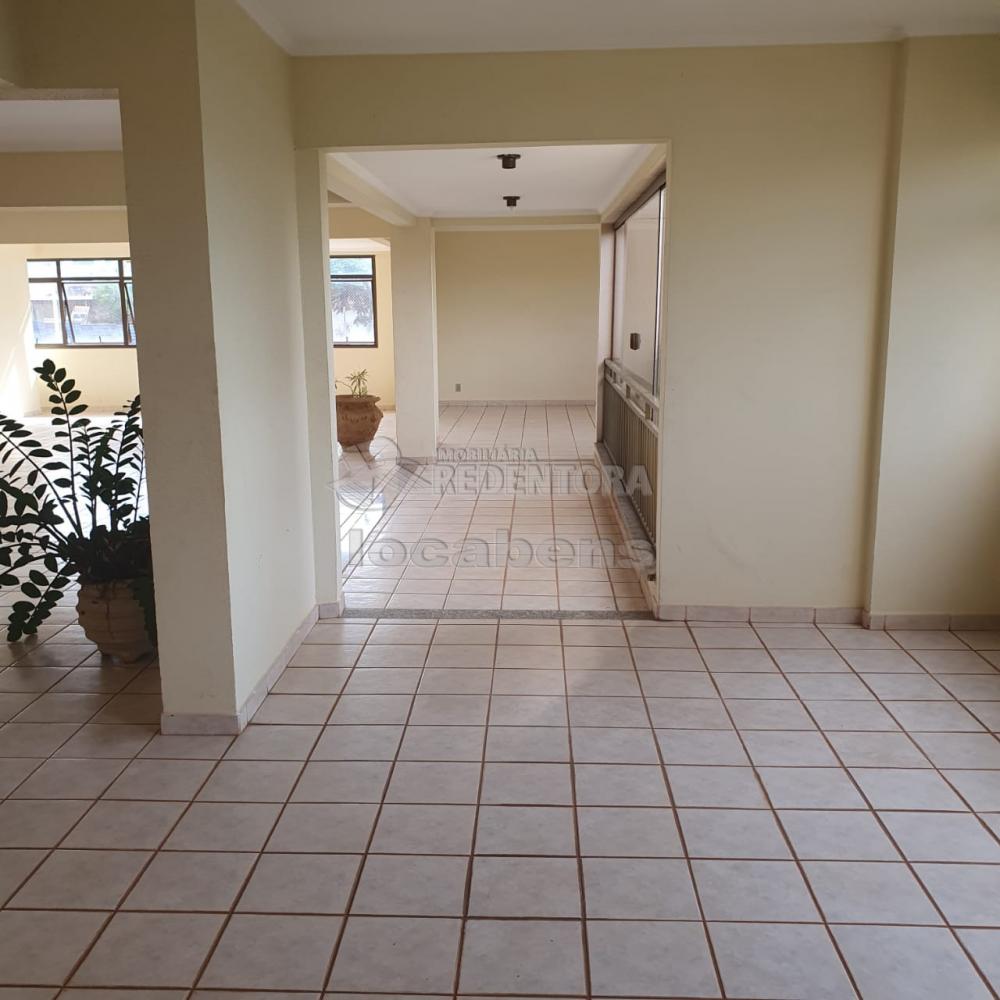 Alugar Apartamento / Padrão em São José do Rio Preto R$ 1.200,00 - Foto 31