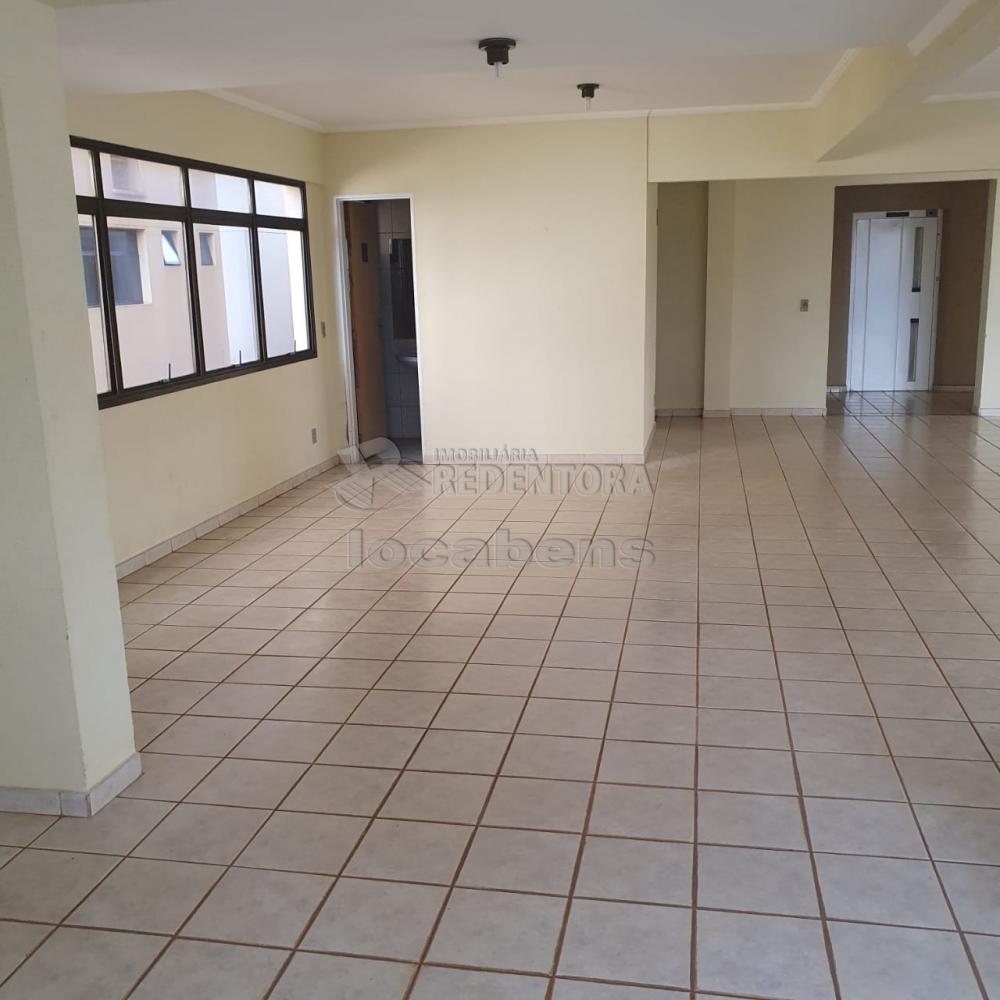 Alugar Apartamento / Padrão em São José do Rio Preto R$ 1.200,00 - Foto 2