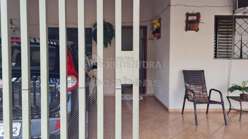 Comprar Casa / Padrão em São José do Rio Preto R$ 320.000,00 - Foto 2